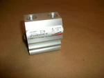 Camozzi Pneumatic Cylinder QP2A032A00 Bore 10 Stroke New. Fixed Price $35.00.