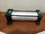 Numatics S2AM-06A1C-BAA2 2.500" X 6.0" 250PSIG Air Cylinder Stroke New H76. Fixed Price $220.00.