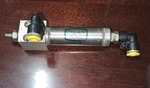 Clippard FDR-12-1/2 FDR1212 Pneumatic Cylinder 3/4" Bore, 1" Stroke Used. Fixed Price $14.99.