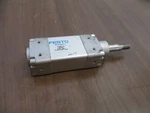 Festo Flat Cylinder DZH-40-25PPV-A 145PSI Used. Fixed Price $100.00.