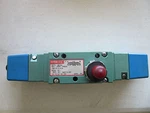 Numatics 92271U-DC Pneumatic Solenoid Valve 150 Psig Air 24VDC Vgc!!! Free Ship. Fixed Price $75.00.