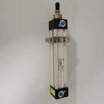 Parker P1D4G040MC-0170NGNNN Pneumatic Cylinder Pressure 10BAR Air Nnb. Fixed Price $100.00.